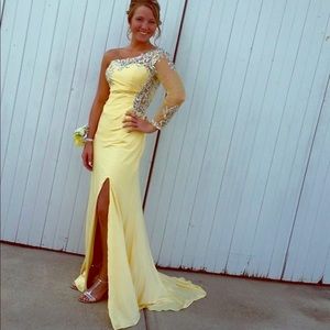Elegant one sleeve prom dress